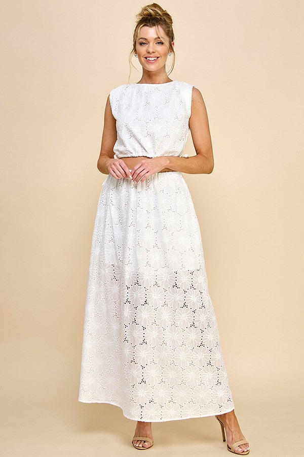 Blissful White Eyelit Cotton Set