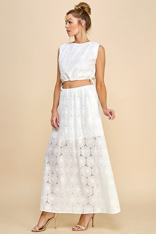 Blissful White Eyelit Cotton Set