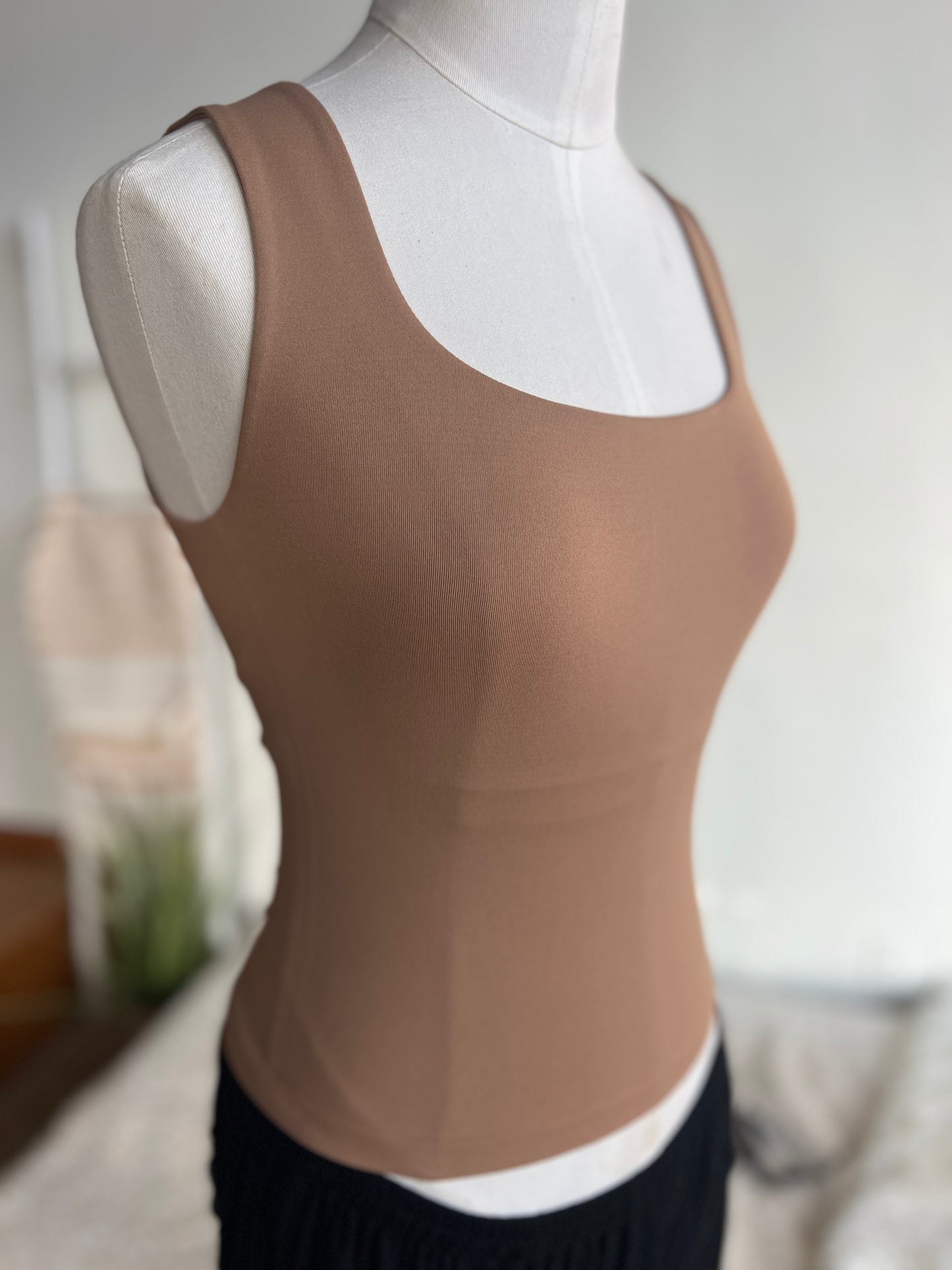 Olivia Coconut Seamless Square Neck Tank